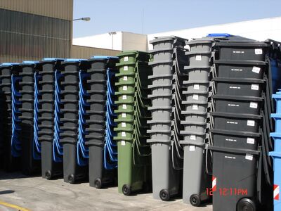 240 Litre Tekerlekli Plastik Çöp Konteyneri - 5