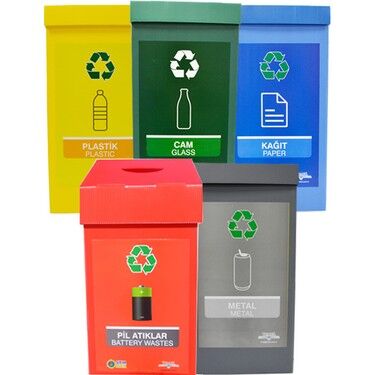 Karton Plast geri dönüşüm kutuları, yüksek mukavemetleri ve nem, güneş ışığı ve sıcaklık değişimlerine karşı dirençleri nedeniyle farklı atıkların ayrıştırılmasında çok kullanışlıdır. (Tek Adet Fiyatıdır) - 1